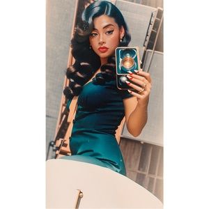 Meet your Posher, Virginia